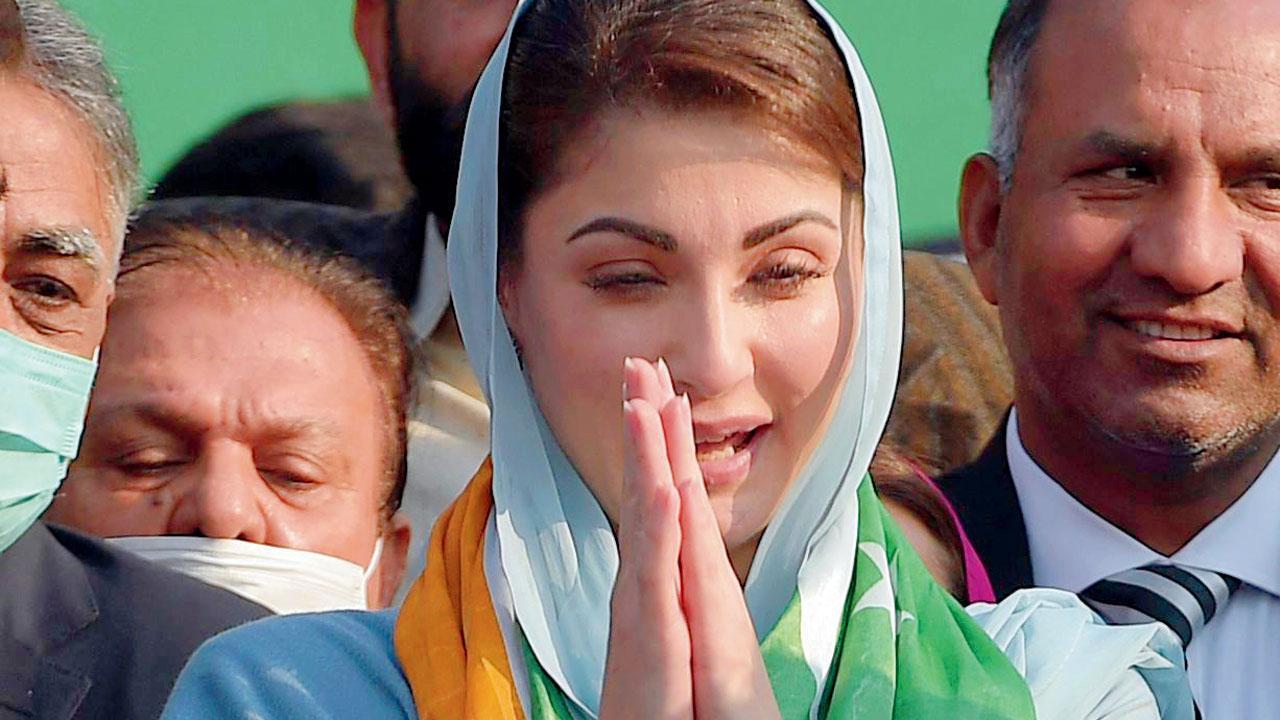 ‘Imran Khan wanted to retain Hameed to save his government’