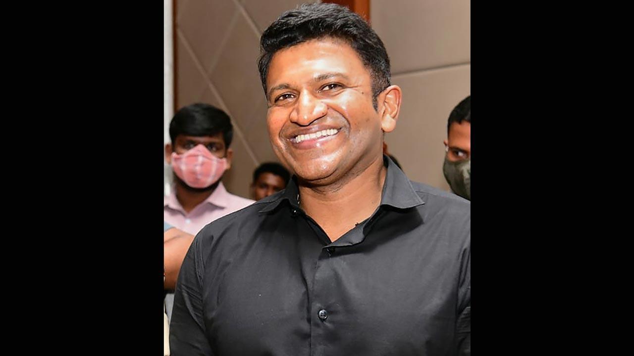 Kannada film industry bids tearful adieu to superstar Puneeth Rajkumar