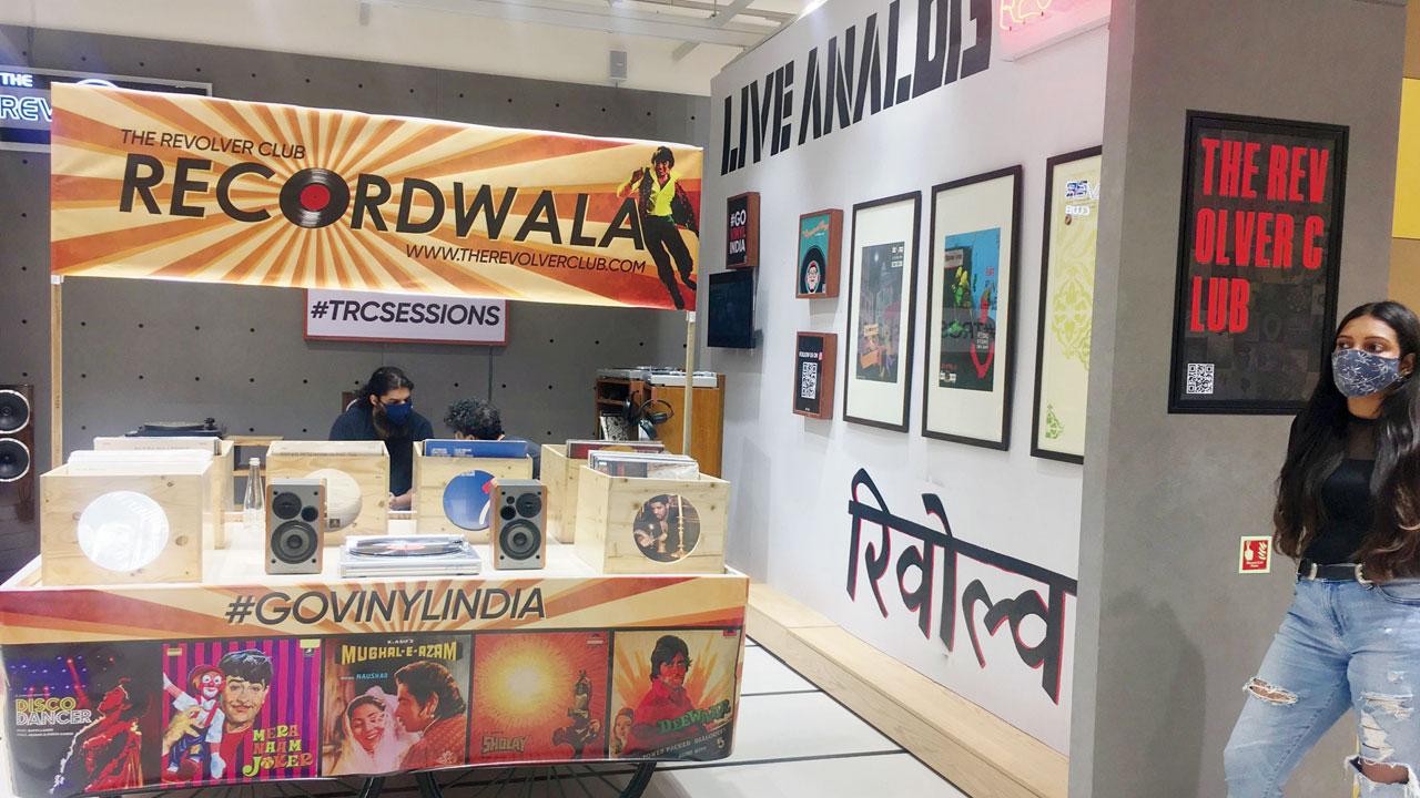 The Revolver Club’s outlet at Jio World Drive in BKC is fashioned like a pop-up store with a thela that contains vinyls. Pics/Atul Kamble