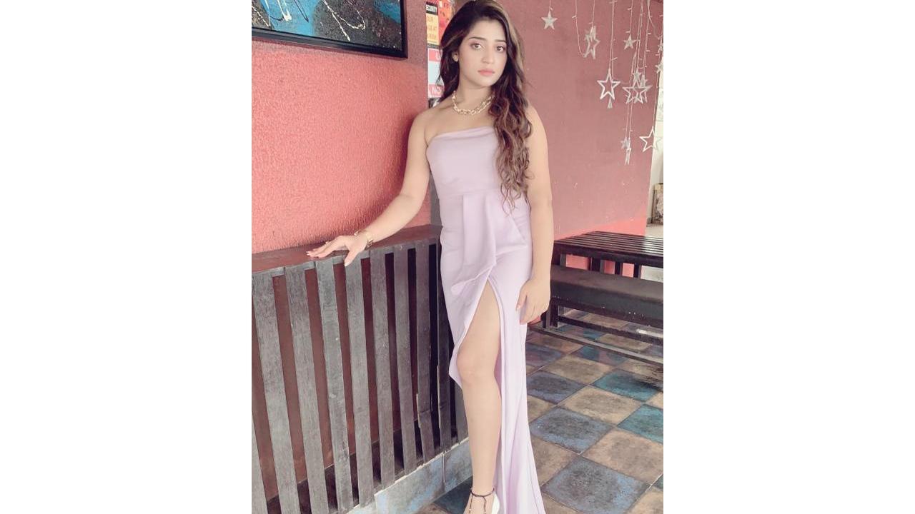 Sarbari Das : A Gorgeous India Based Model 