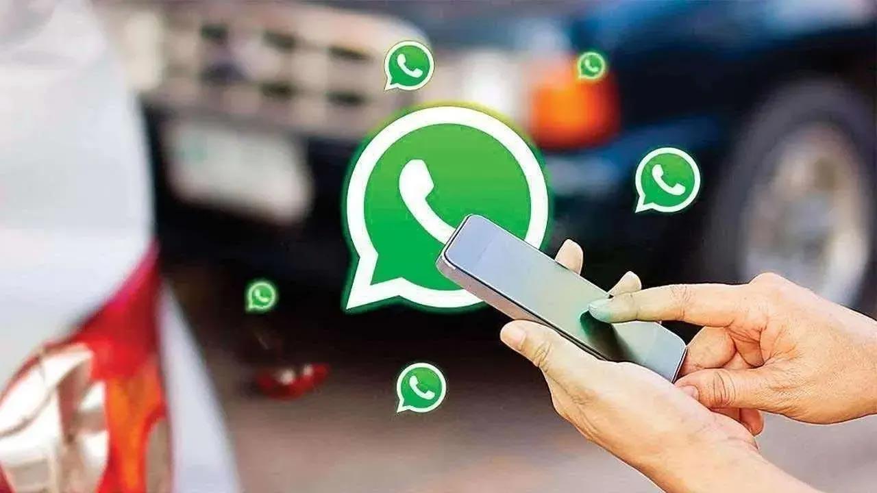 WhatsApp payment adds India's rupee symbol in chat composer