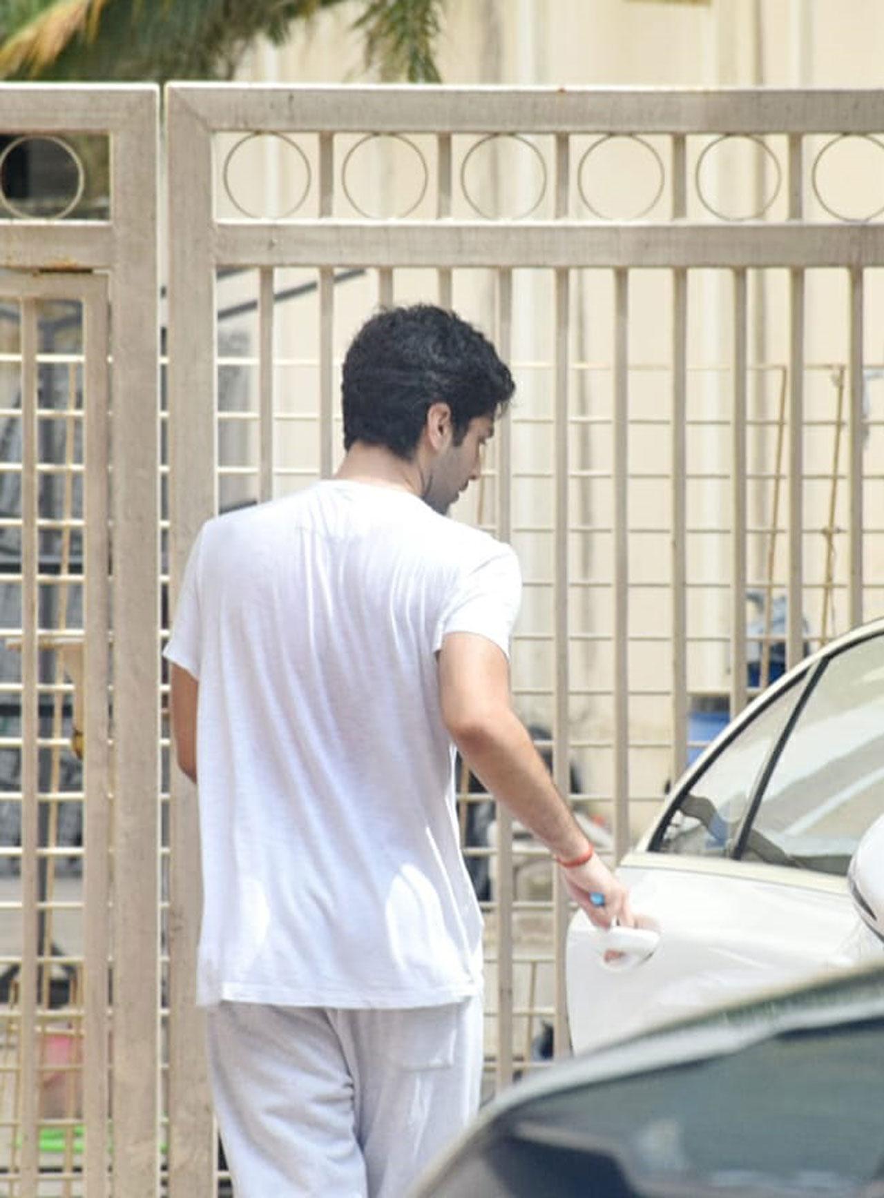 Agastya Nanda and Khushi Kapoor have often been spotted at Zoya Akhtar's office while Ananya Panday has also been present at the same location. Apparently she too is a part of the cast.