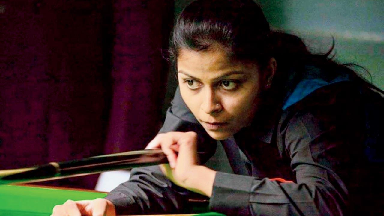Kamani stuns No. 1 Pillai again