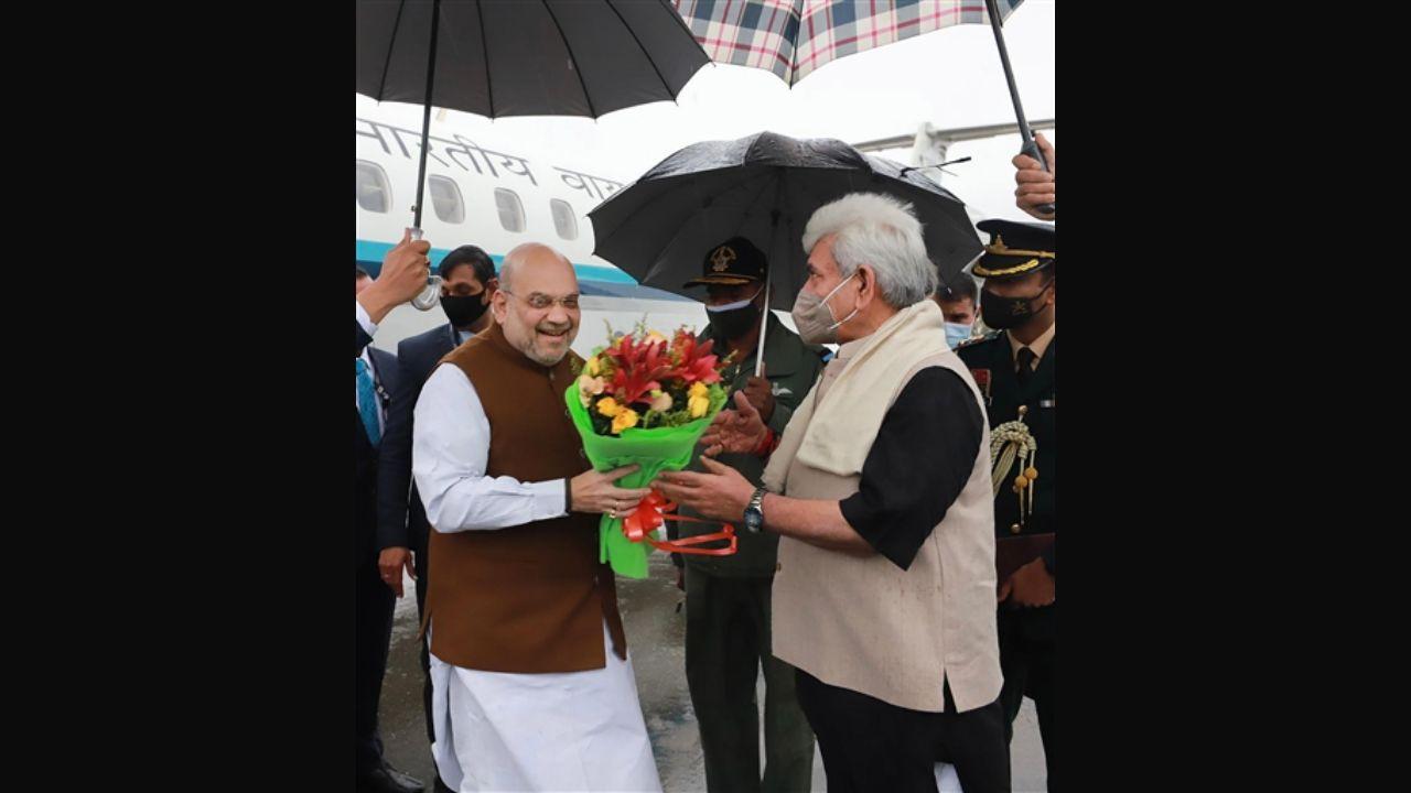 The home minister, who is on a three-day visit, was received at the technical airport by Lt Governor Manoj Sinha and advisor Farooq Khan. Pic/PTI