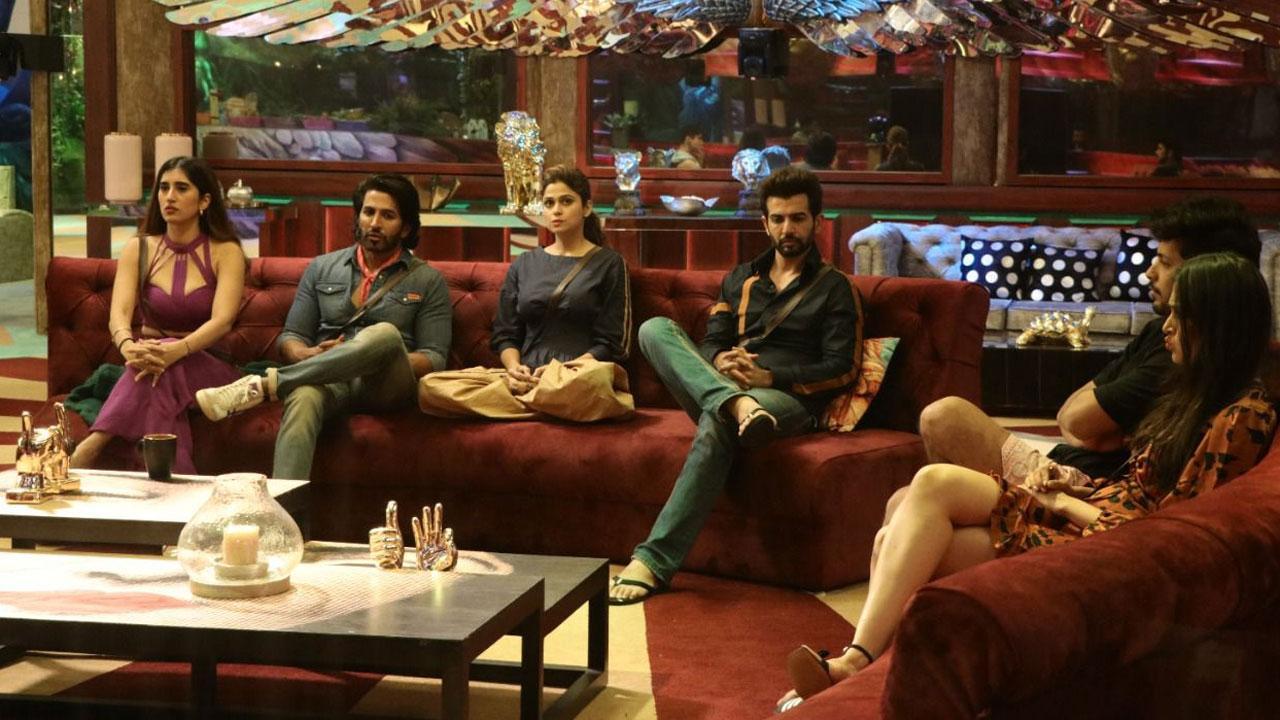 Bigg Boss 15 Day 18: Bigg Boss makes all the housemates 'Junglewasis' for breaking the rules