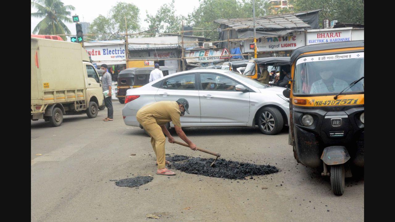 BMC has claimed that they have filled up more than 40,000 potholes since April, but continuous rains over the past few days have led to a resurgence.
