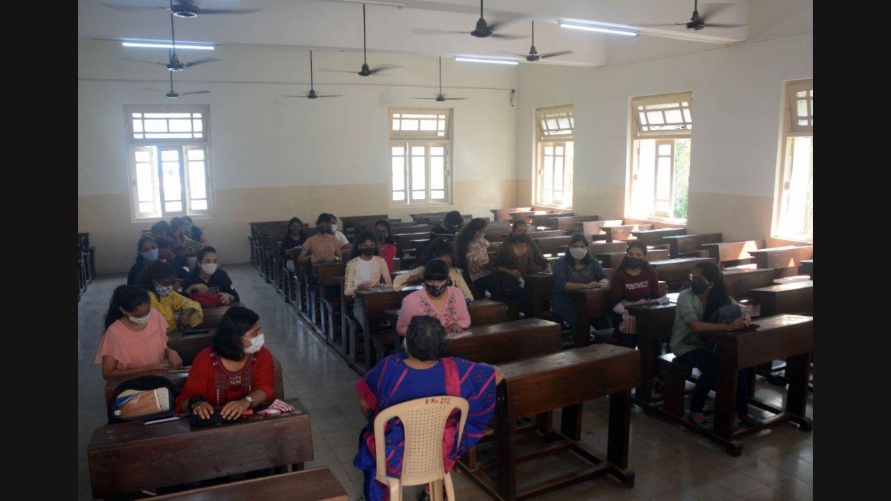 Some colleges are conducting only science practical classes, while others are starting for first-year degree students. The senior batches have online examinations going on. Pic/Satej Shinde