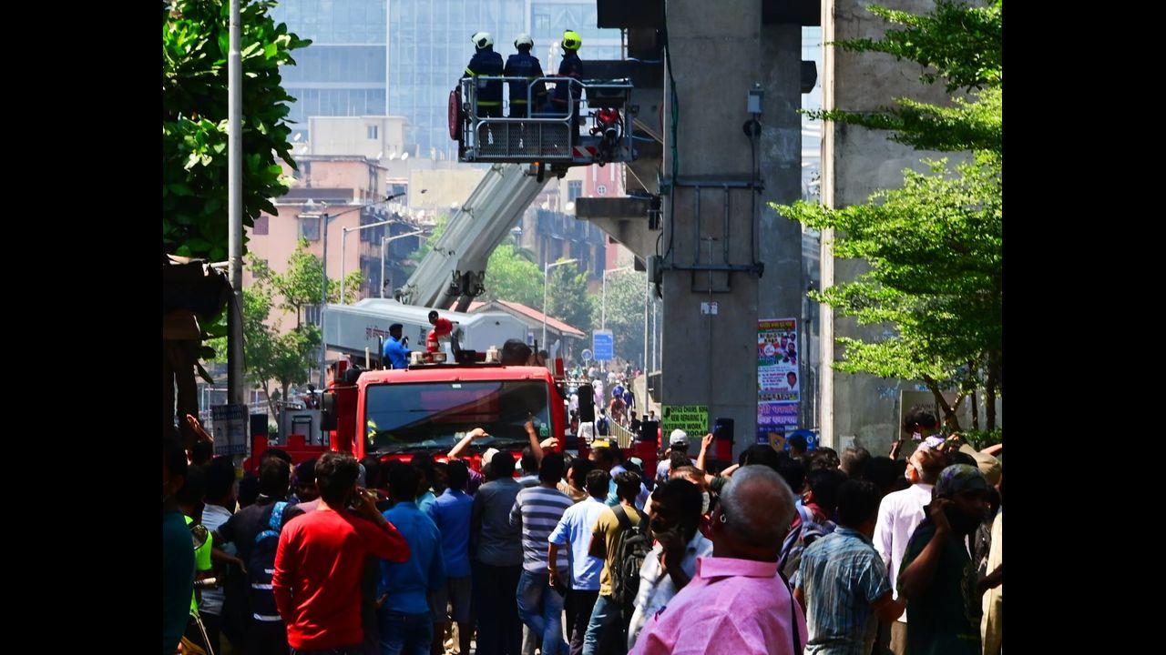 The cause of the blaze, tentatively believed to be due to a short-circuit, is being probed. Pic/Bipin Kokate