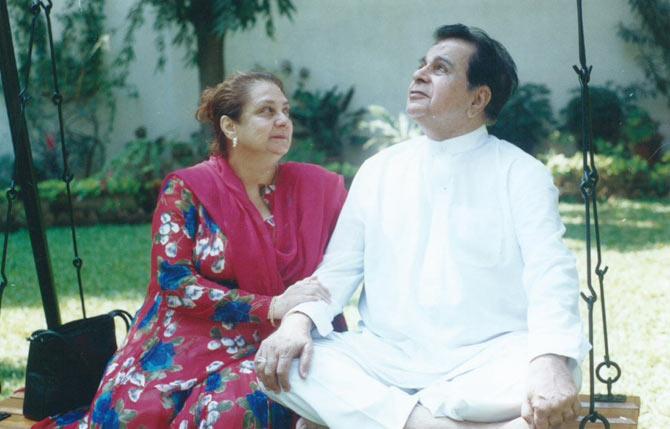 When Dilip Kumar was being treated for mild pneumonia in 2017, Saira Banu tweeted, from Dilip Kumar's official Twitter handle, 