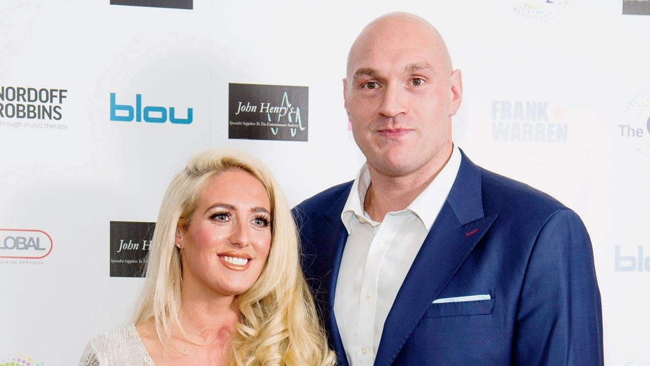 Paris hits back: I’m not with Tyson Fury for his money