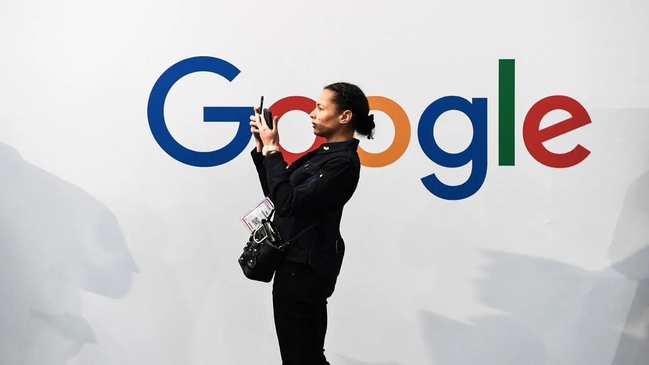 Google Meet hosts can keep participants' microphones, cameras off
