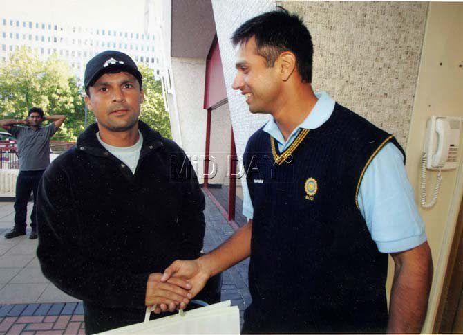 Rahul Dravid and Moin Khan are all smiles here
