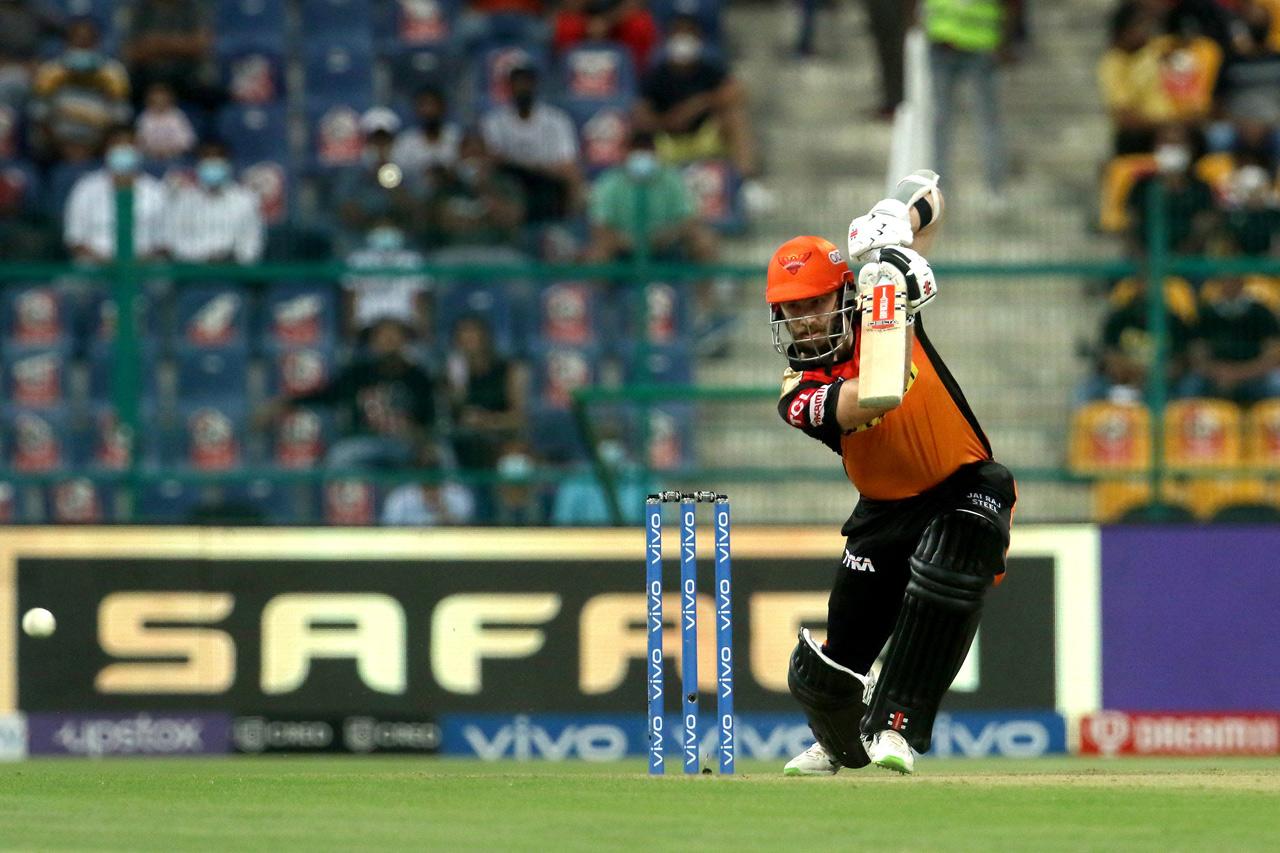 Sunrisers Hyderabad's skipper Kane Williamson was one of the dark horses in the tournament as he helped his team to victory many times.  Despite Jason Roy's 44 earlier in the game against RCB, Williamson managed to score 31 runs and then, later on, was instrumental in the dismissals of Glenn Maxwell, Dan Christian and  Shahbaz Ahmed which earned him the man-of-the-match