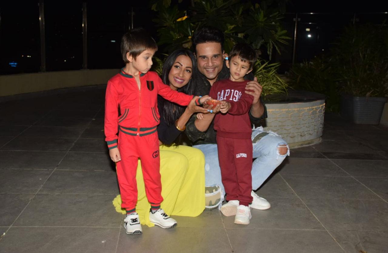 Diwali is still four days away but Krushna Abhishek and Kashmera Shah seem to be in early celebration mood. The couple indulged in some pre-Diwali celebrations with their children Krishaang and Rayaan at their building compound and the moments that were captured would surely make you have some celebration with your family too.