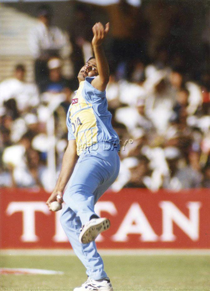 Anil Kumble's best bowling in ODIs in 6/12