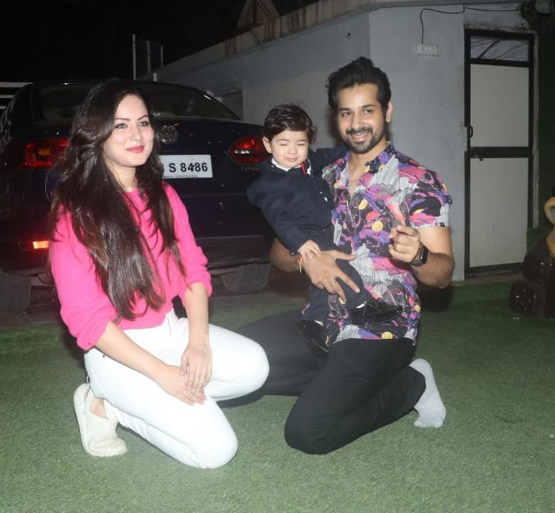 Puja Banerjee, Kunal Verma threw a grand party on the occasion of their son Krishiv's first birthday. The photos are likely to make you nostalgic about your childhood birthday celebrations.