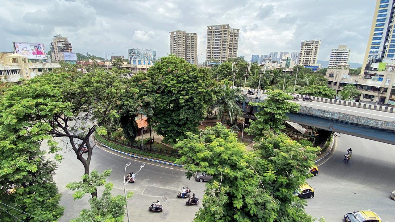 An aerial view of Sion Circle today, whose central garden is rimmed by six 1950s-60s buildings. Pics/Shadab Khan