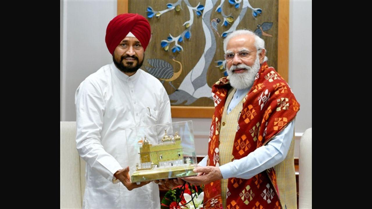 Punjab CM Charanjit Singh Channi meets PM Narendra Modi, discusses farmers' issues