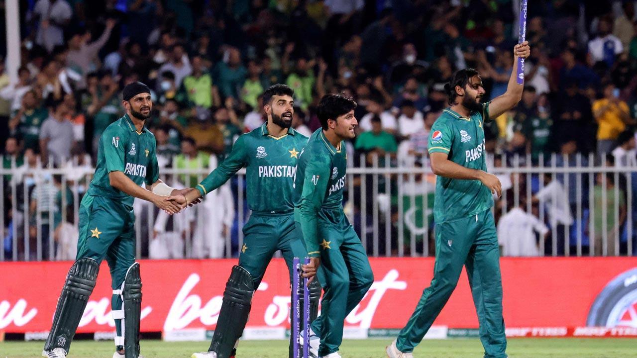 Pak look to maintain momentum v Afghans