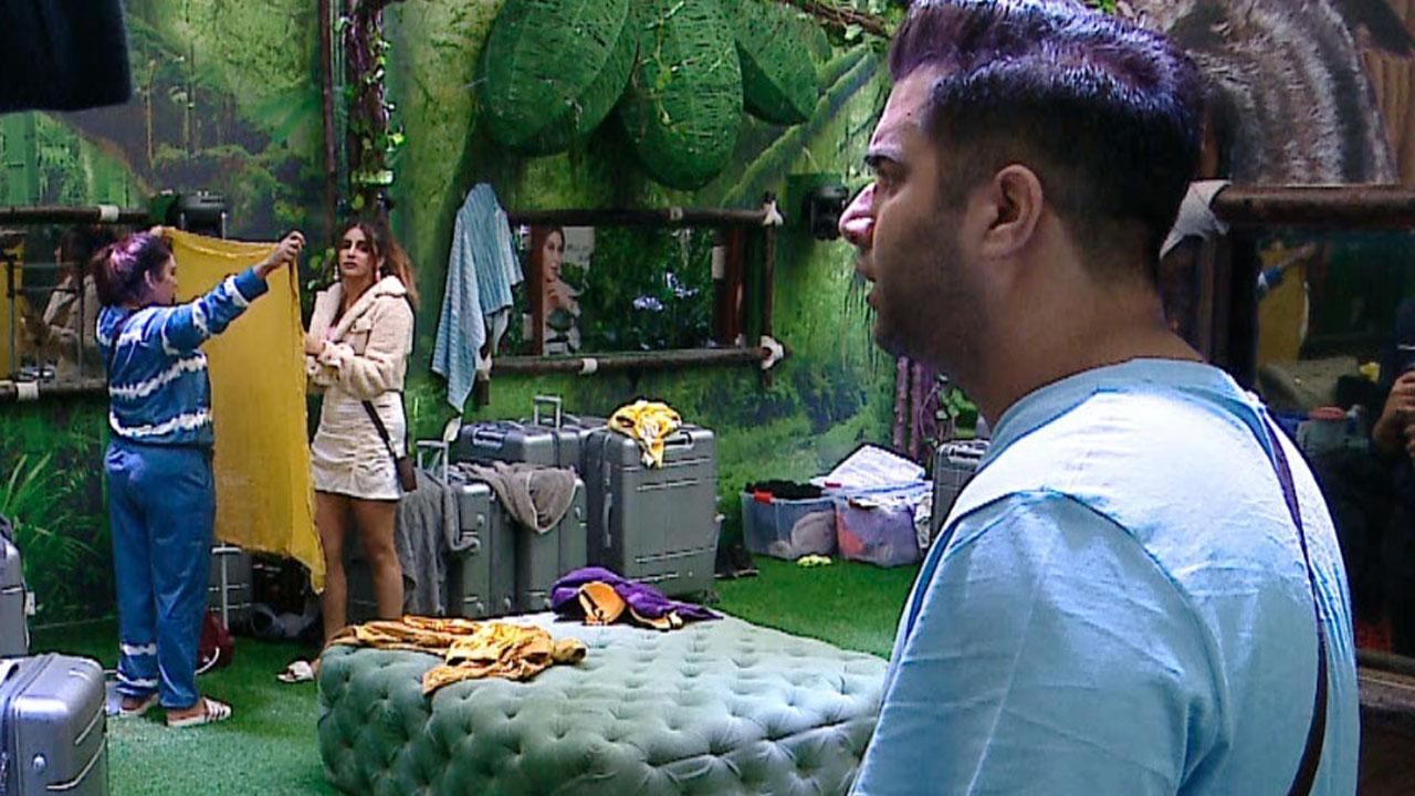 Bigg Boss 15 Day 25: What secret is Rajiv Adatia hiding about Ieshaan Sehgaal? Karan Kundrra seems to know