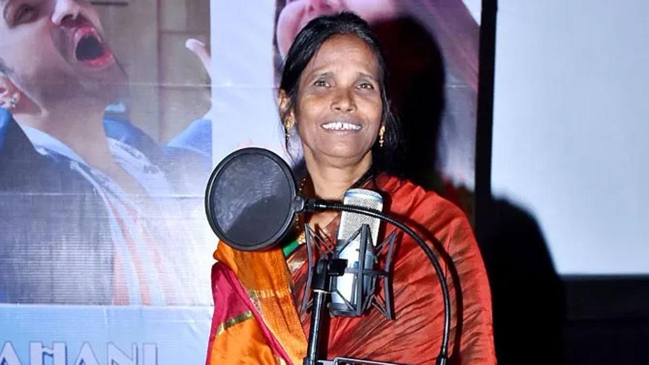 Ranu Mondal recreates Manike Mage Hithe, viral video termed 'disaster' by netizens
