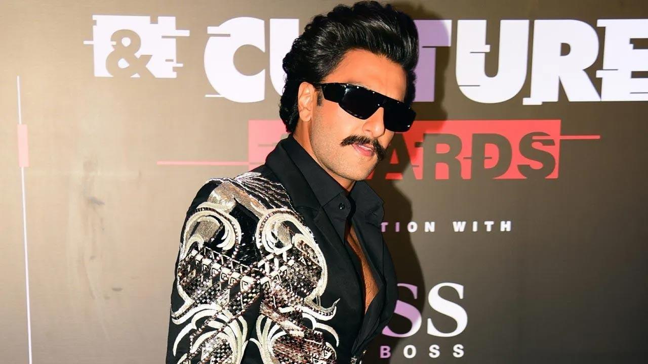 Ranveer Singh is back to posting quirky pictures and the internet can't keep calm