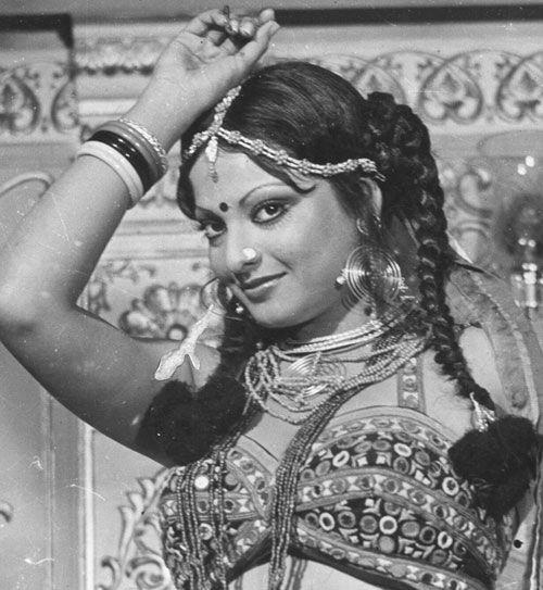 Rekha also gave award-winning performances in films like 'Khoobsurat' (1980), 'Khoon Bhari Maang' (1988) and 'Khiladiyon ka Khiladi' (1996).