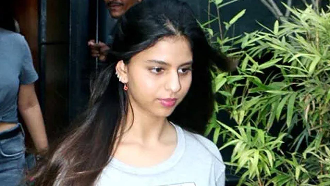 Post Aryan Khan's bail, Suhana Khan shares priceless childhood pictures featuring Shah Rukh Khan