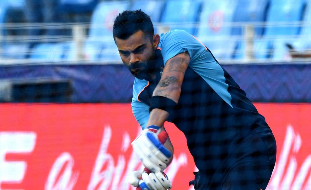 T20 World Cup: Pakistan win toss, put India to bat