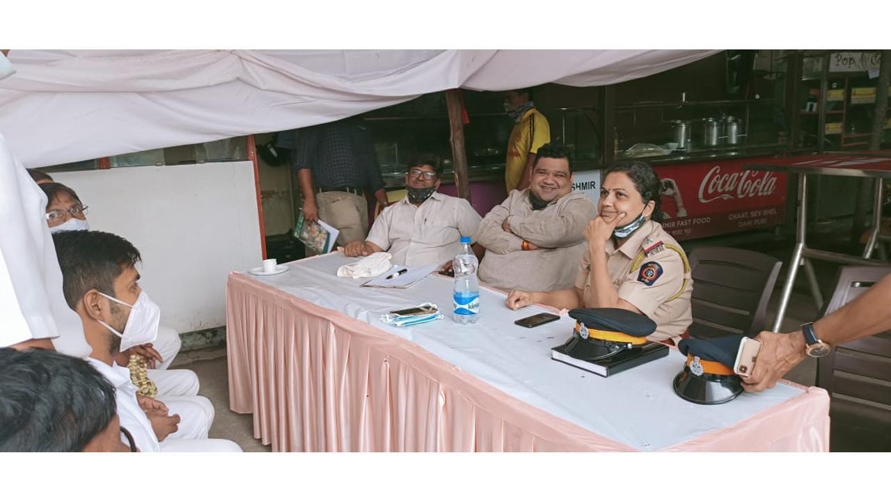Dhadak rickshaw owner & driver will be Zero Police