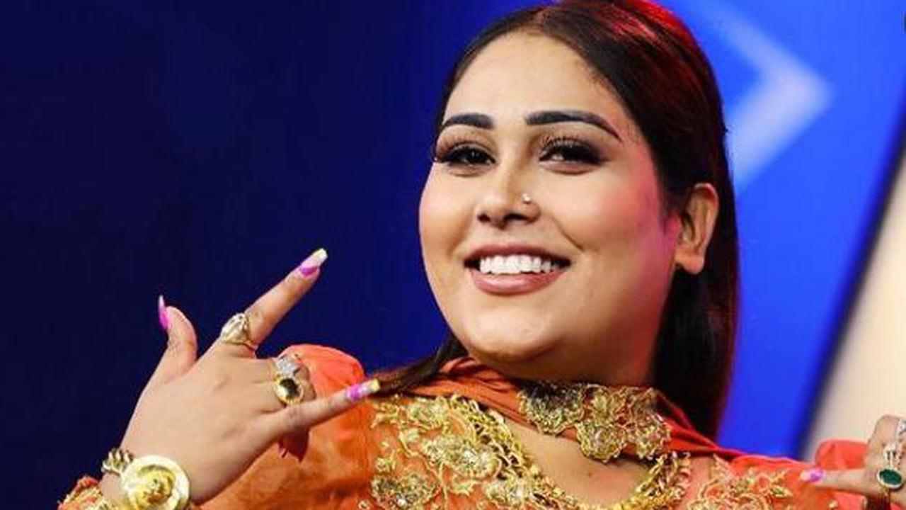 Bigg Boss 15: Singer Afsana Khan backs out after suffering panic attacks