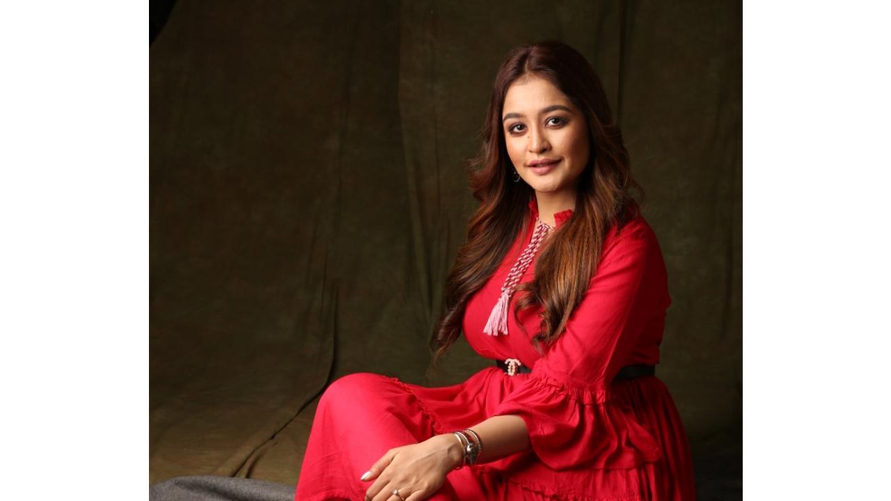 Ashna Dhanuka approached to host upcoming celebrity talk show, ‘Zindagi Reloaded’