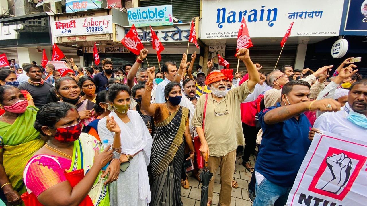 IN PHOTOS: Bharat Bandh fails to evoke response in Mumbai
