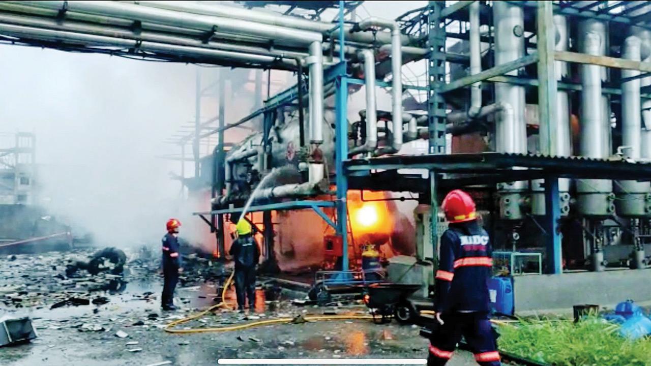 Maharashtra: 2 dead, 6 injured in fire at cloth manufacturing factory in Boisar
