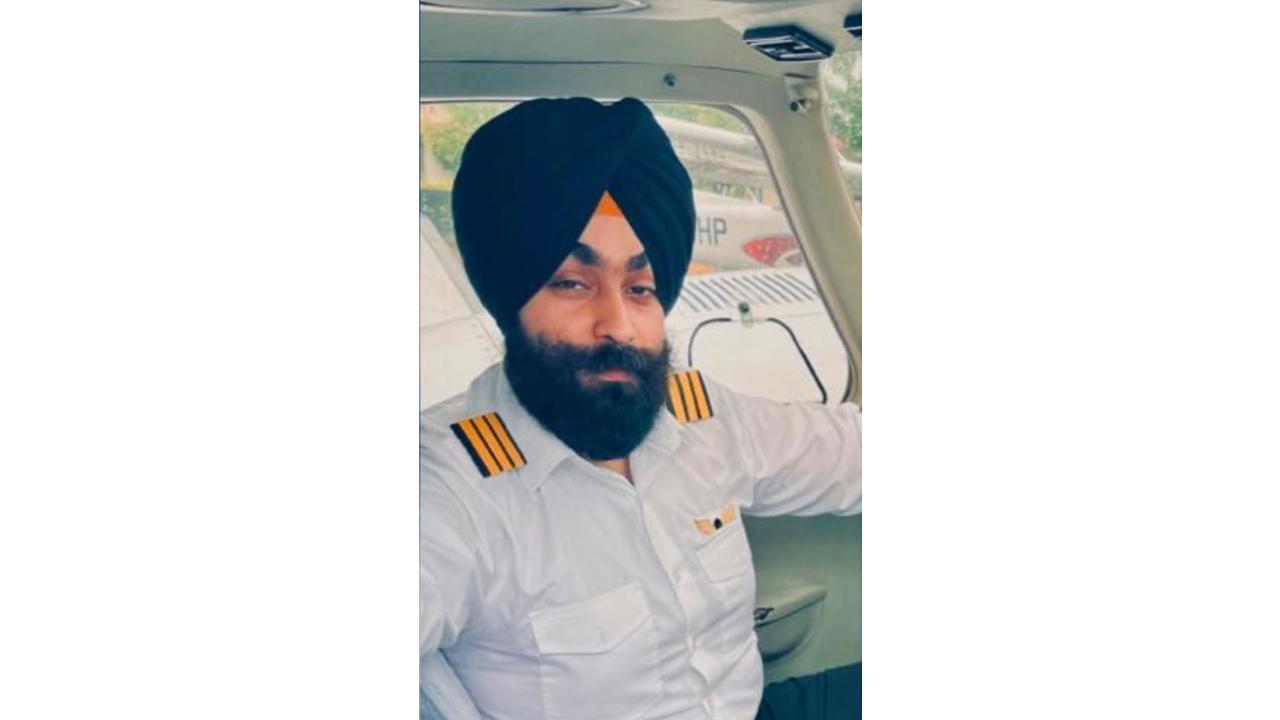Capt. Rohanneet obtains NSOP approval from Ministry of Civil Aviation