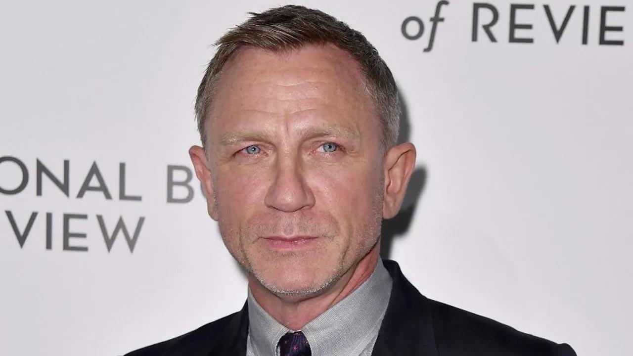 Daniel Craig wishes he could've kept James Bond's Aston Martin