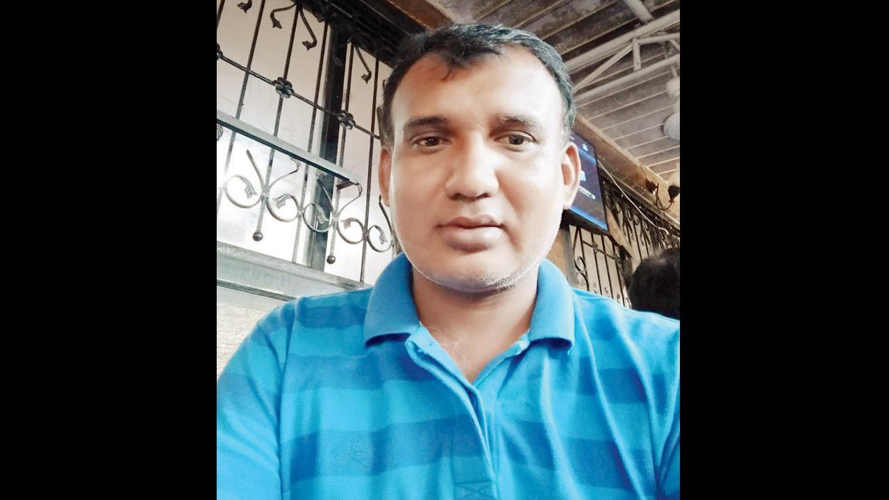 Virar: Man who leaked photos, videos of 29-yr-old woman, continues to  harass her despite FIRs against him