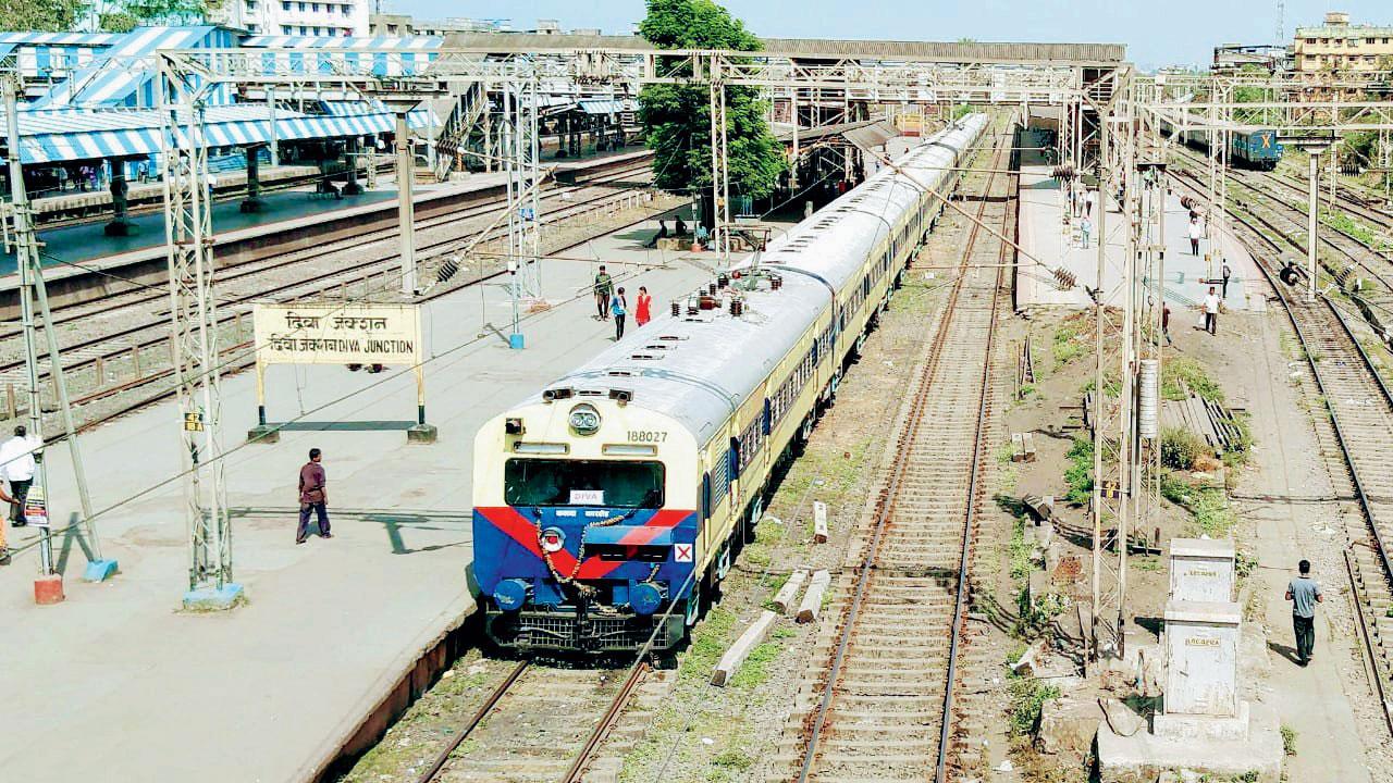 Diva, Panvel long-distance local trains to reopen soon