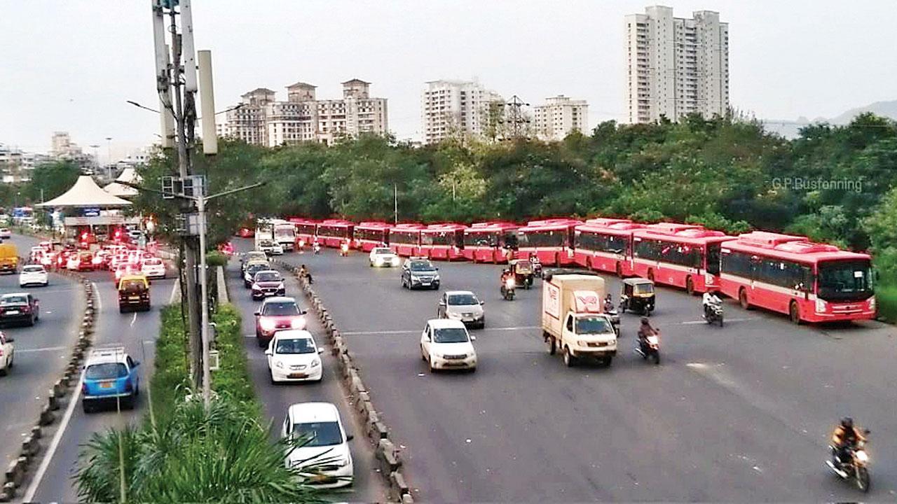 Mumbai: Brand new e-buses arrive for your ride