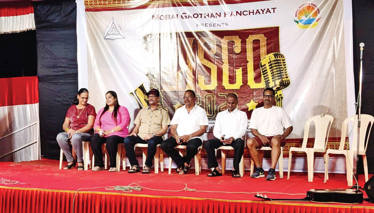 Participants at the contest