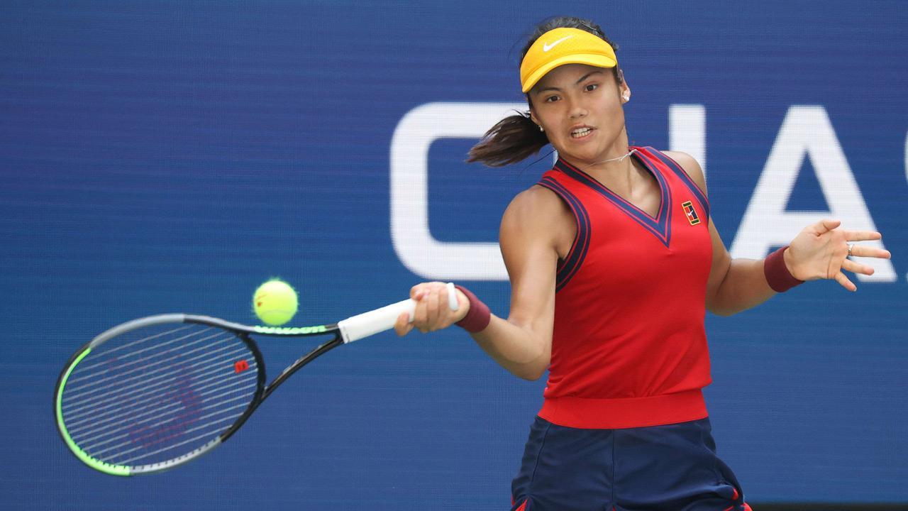 US Open: Qualifier Emma Raducanu storms into semis