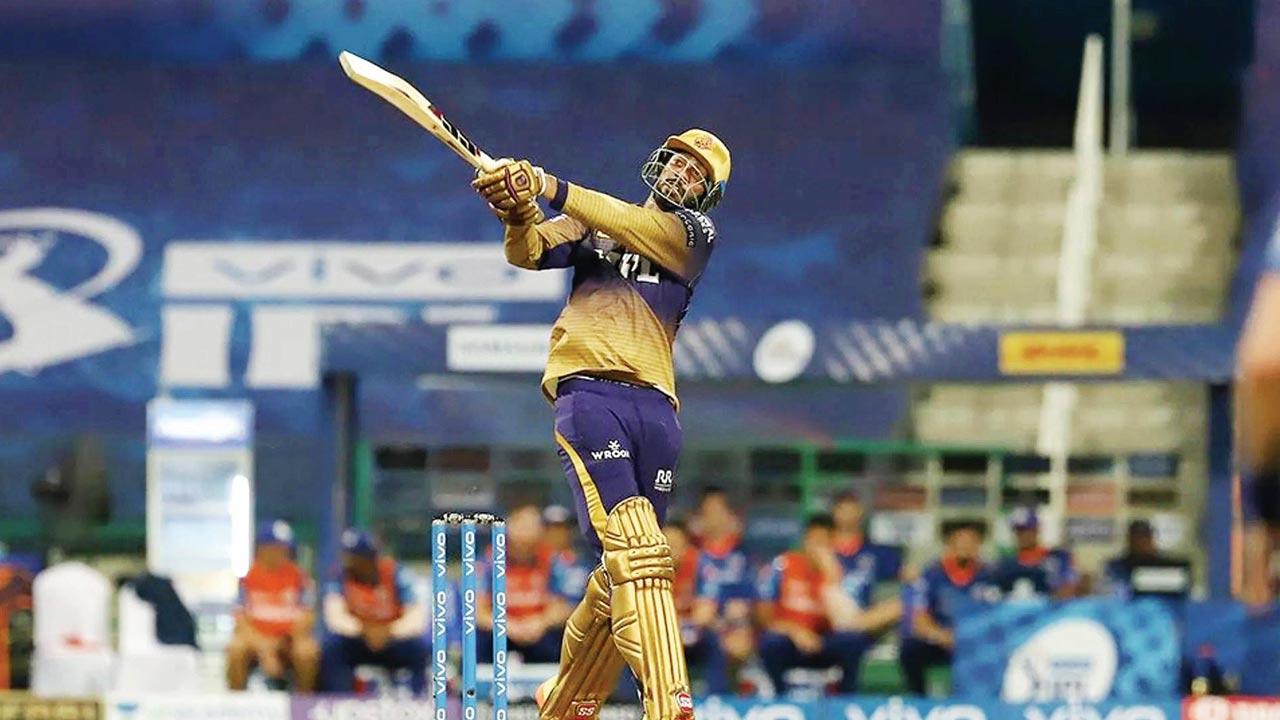 KKR’s Venkatesh Iyer slams one v MI at Abu Dhabi on Thursday. Pic/BCCI; IPL