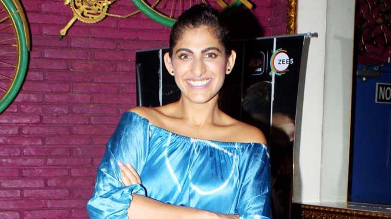 Kubbra Sait hints at shooting for web show with Shahid Kapoor