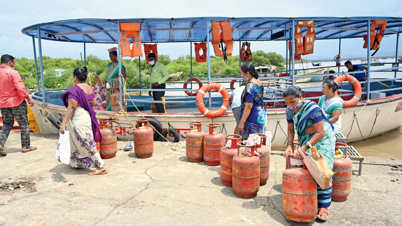 Since the LPG agency is in Naigaon, people have to collect the cylinders from Naigaon jetty