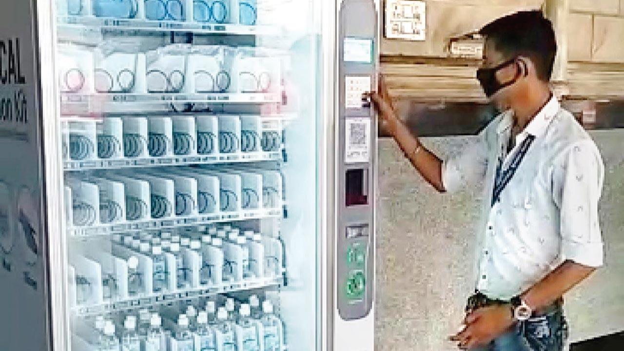 Mumbai Masks top sale by auto dispensers at Central Railway stations