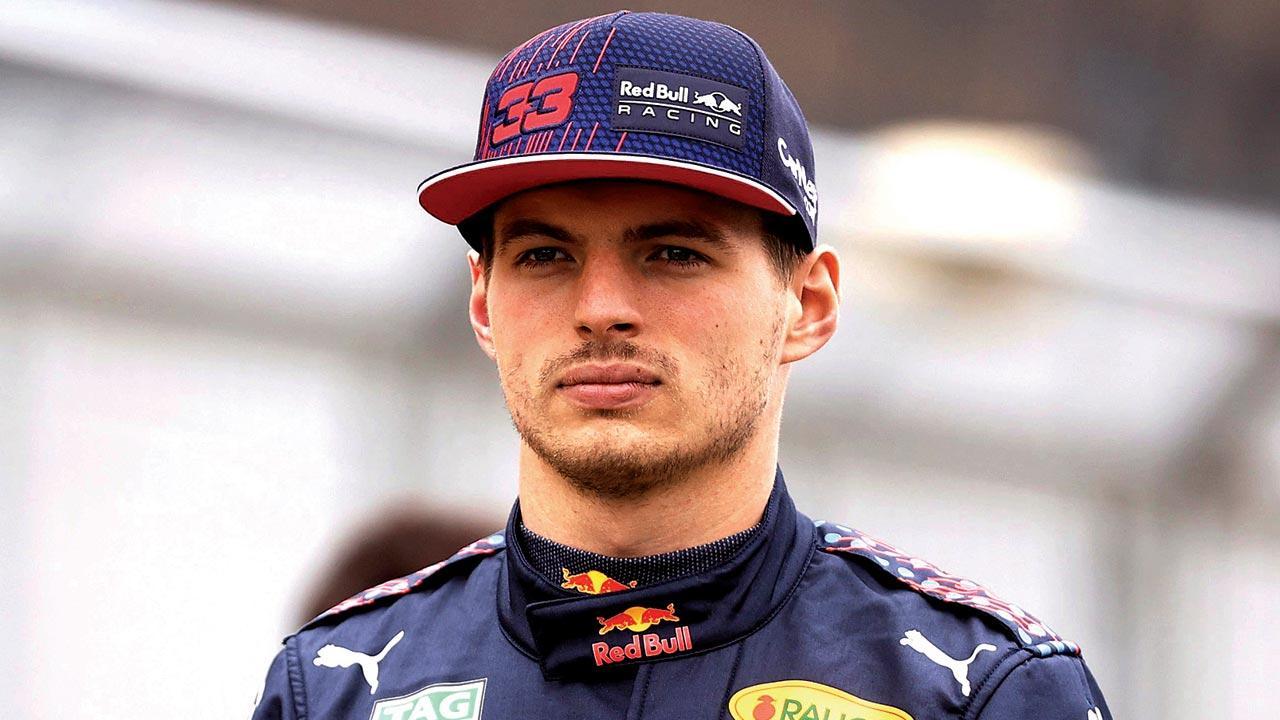 Verstappen wins Dutch GP to take championship lead