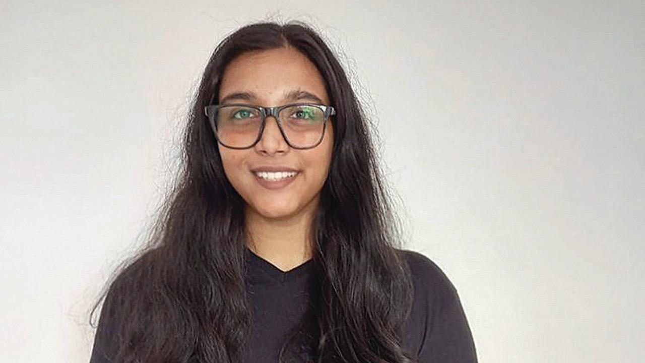 Mumbai girl tops CA intermediate exam