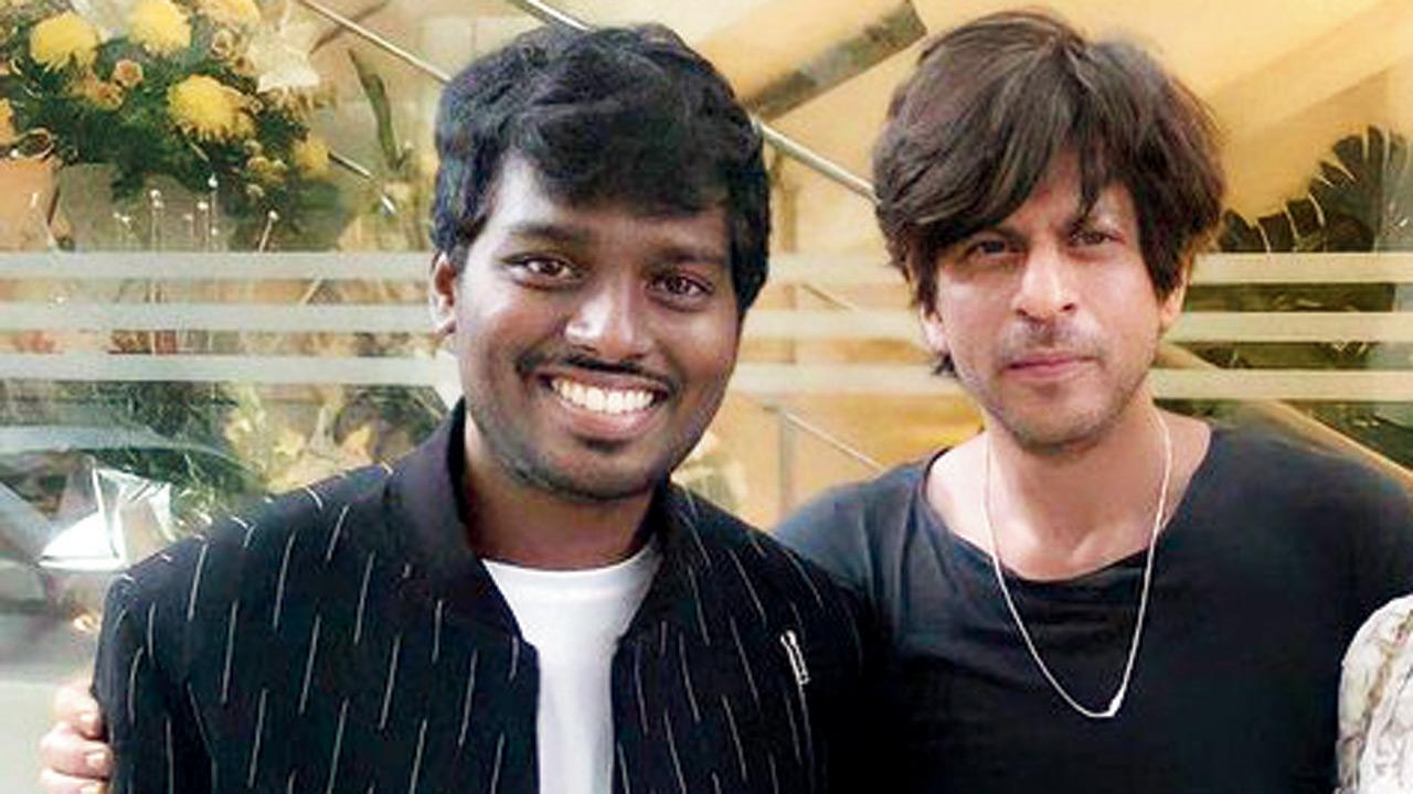 Have you heard? Shah Rukh is in Pune to shoot for south director Atlee's film