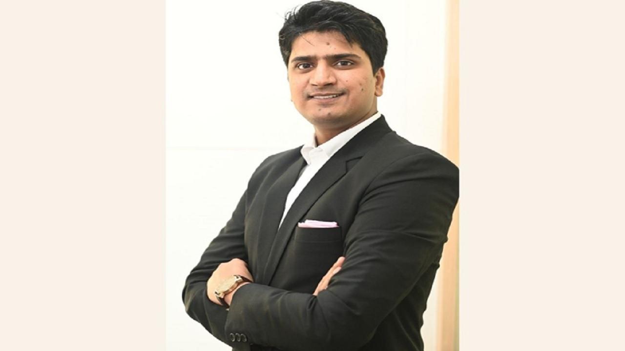 Shashank Vashishtha, Executive Director, eXp India, studies Real Estate Market ahead of possible third wave