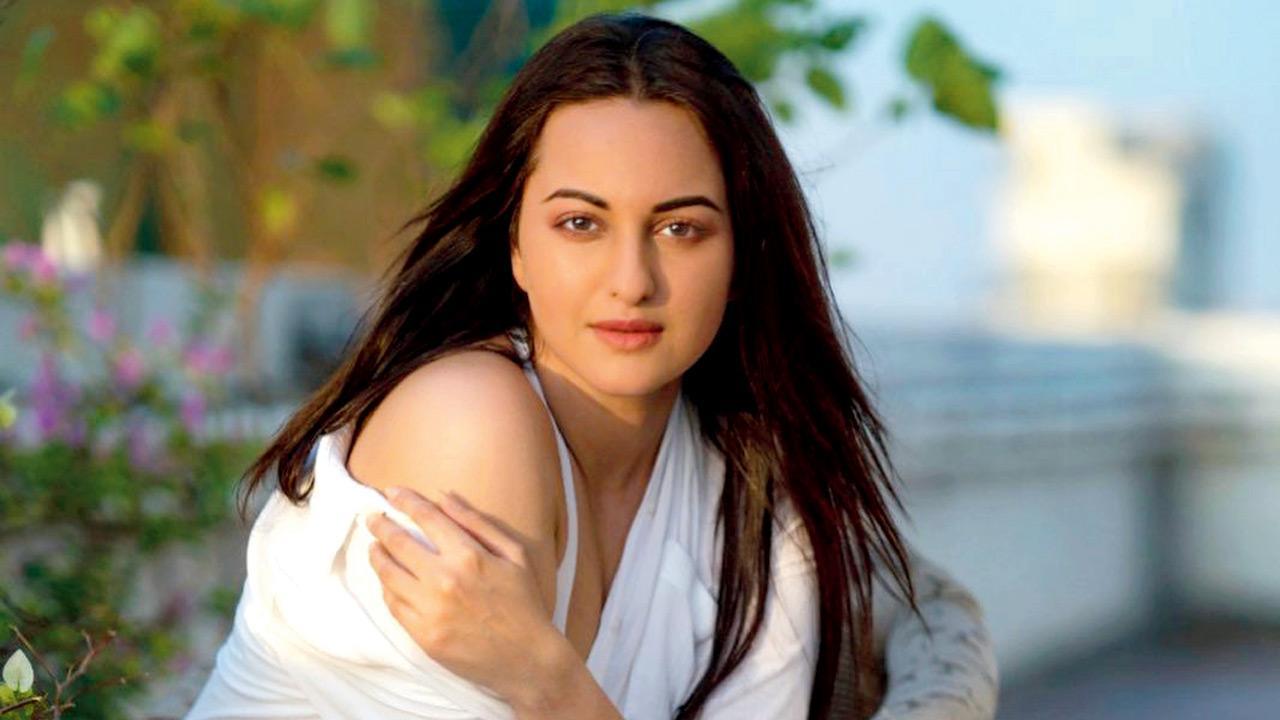 1280px x 720px - Sonakshi Sinha: Had been looking to work on a song